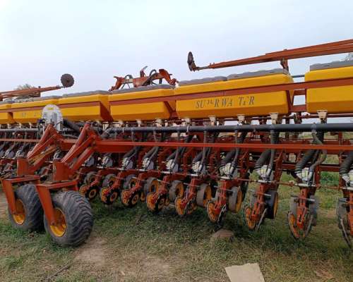 Sembradora Marca Super Walter W630 2052