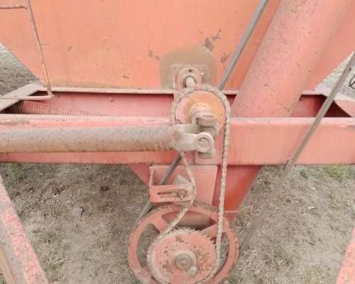 Acoplado Racionador Mainero Modelo CD 8 de 8 M3