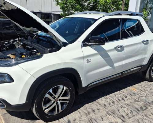 Fiat Toro Volcano 2.0 4X4 AT (2017)
