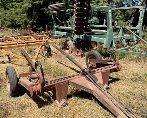 Pinche de Rollos Agromec con Doble Cilindro