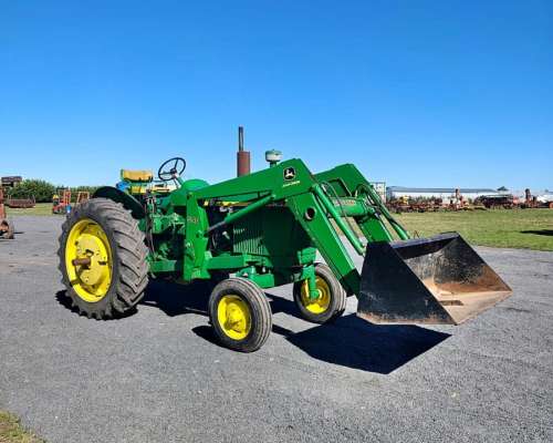 Tractor John Dere 2420 con Pala Frontal