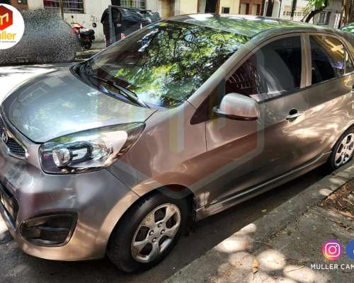 Kia Picanto 1.1 A/T año 2012