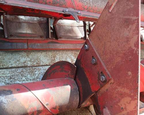 Girasolero Mainero 1035 de 12 Surcos a 0.70 Bandeja Angosta