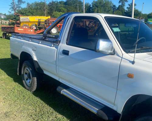 Toyota 4X2 Inmaculada 300.000 km