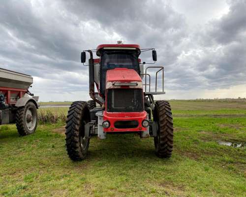 Fertilizadora Fertec Fertil 824.