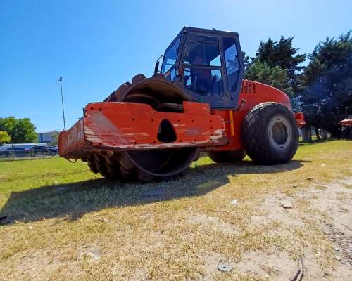 Vibrocompactador Pata de Cabra Hamm 3410 P