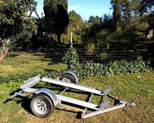 Trailer para Dos Motos