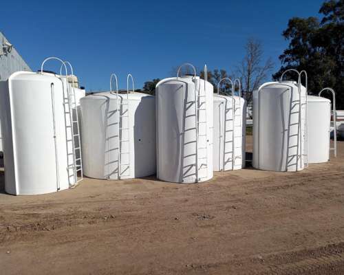 Cisterna para Sustancias Corrosivas CAP 3000 Hasta 50000 Lts