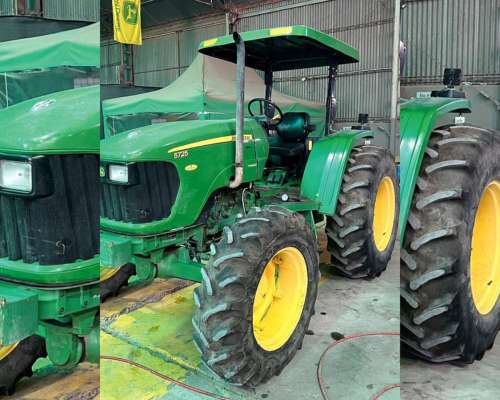 Tractor John Deere 5725, año 2010
