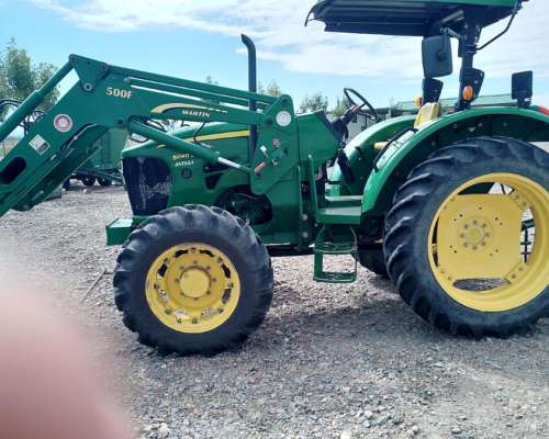 John Deere 5090e D Paton. año 2017. 3 Pts. Pala OM.