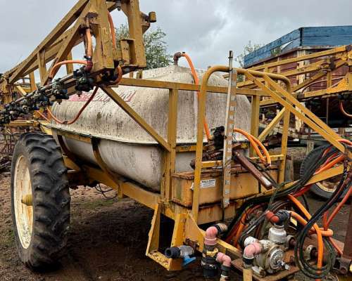 Pulverizadora de Arrastre Stefoni 3000 Litros