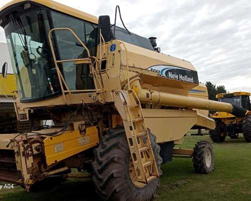 Cosechadora New Holland TC 57