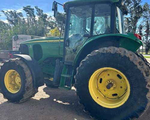 Tractor John Deere 6615