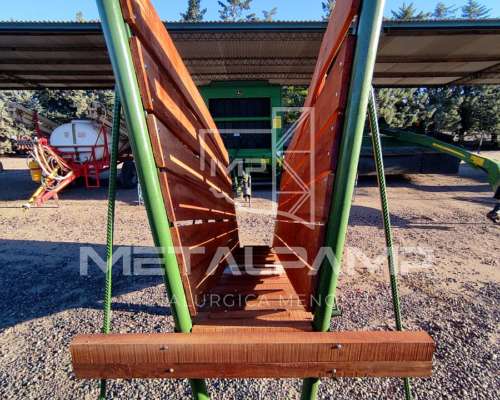 Cargador para Hacienda Fijo de Caño Petrolero y Madera