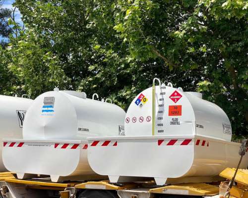 Tanques Aéreo de Combustibles con Batea y Surtidor Standart