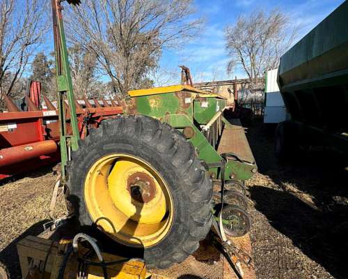 Sembradora Bertini 10000 Usada 25 a 17,5 CM.