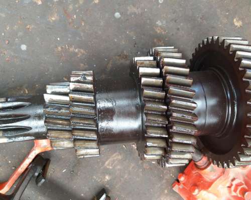 Reparaciones y Repuestos para Tractores Zanello, Pauny, Etc.