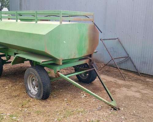 Tanque de Combtible 3000 Litros con Bomba.