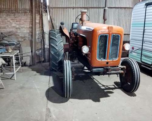 Tractor Fiat Superson 55. Funcionando.