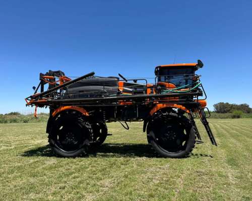 Pulverizador Praba AR 3.4 S2 , de 3400 Lts de Capacidad.