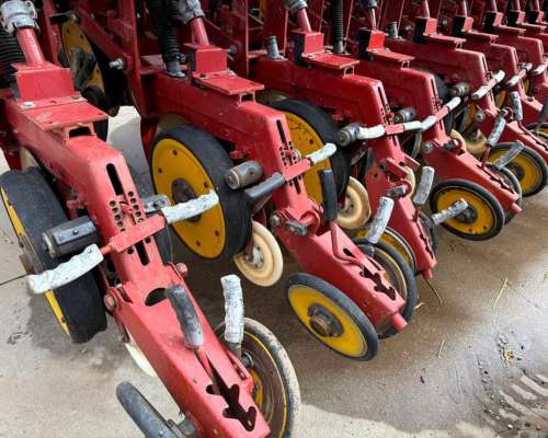 Sembradora Grano Fino Super Walter W1770,