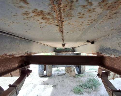 Acoplado Tanque Regador 10.000 Lts con Doble Rompeolas