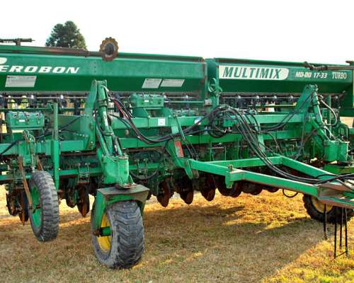 Sembradora Pierobon Multimix Md-dd 17-33 Turbo