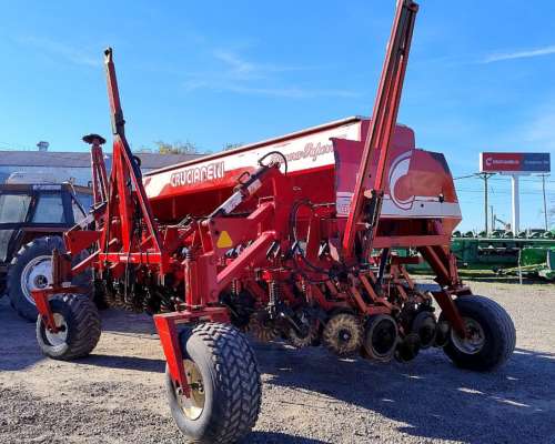 Sembradora Crucianelli Pionera 21/23