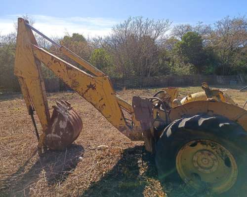 Retroexcavadora John Deere, J/D 309