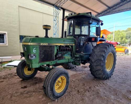 Tractor John Deere 3140 Cabina con Climatizador