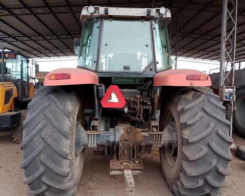 Massey Ferguson 680 - año 2005