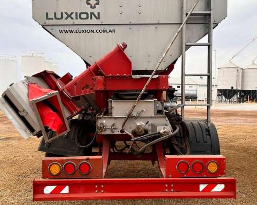 Tolva Luxion AT 15 15.000 L Semillas y Fertilizantes