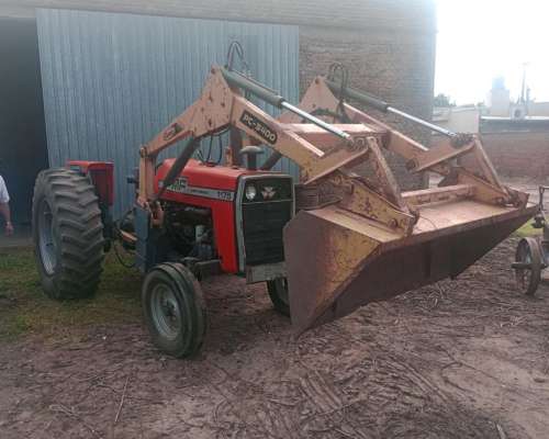 Tractor Massey Ferguson 1175 con Pala Frontal