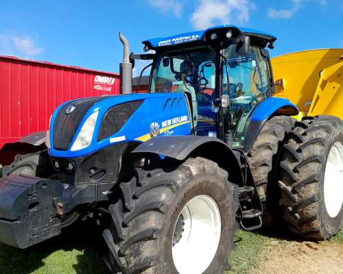 New Holland T7.240 año 2021. M 200 HP 5800 HS. Piloto