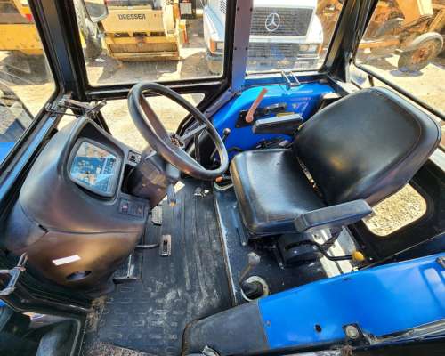 Tractor New Holland Tl95e 4X4 95hp — año 2022 — con Pala