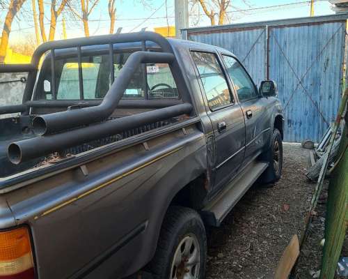 Toyota Hilux SR5 Modelo 98