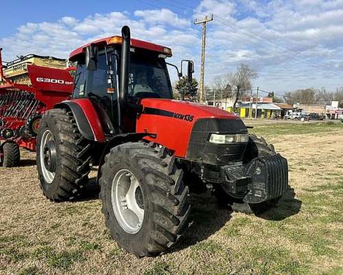 Tractor Case MXM 135