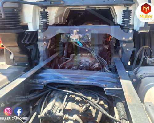 Iveco Cursor 330 Modelo 2016