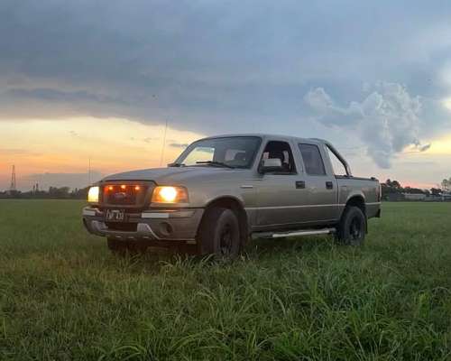 Ford Ranger 3.0 Power Stroke XL Plus 4X2 Doble Cabina - Mode