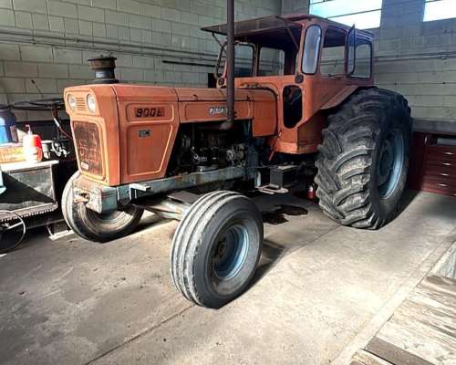 Tractor Fiat 900 e