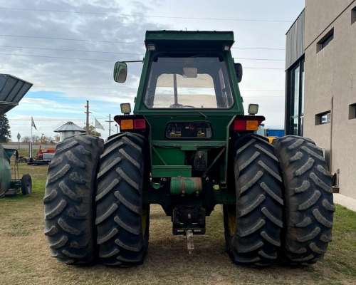 Tractor John Deere 3530
