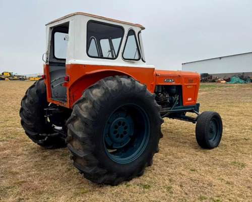 Tractor Fiat Mod. 700