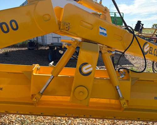 Pala Niveladora de Arrastre el Conde NA 3000 Balancín