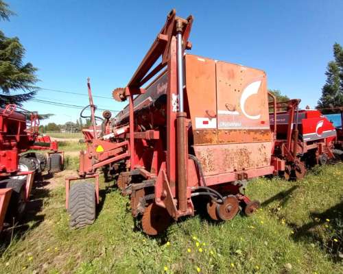 Sembradora G.grueso Crucianelli Gringa V 12 a 70