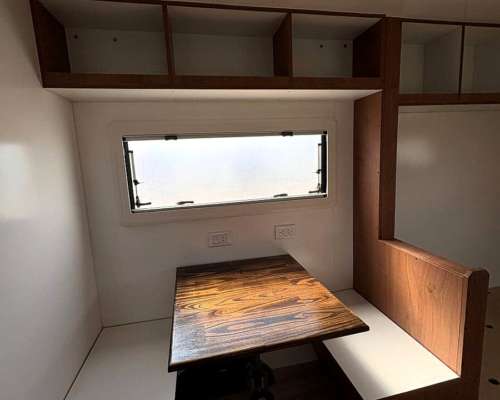 Casilla de Turismo Bunker Agro en Fibra