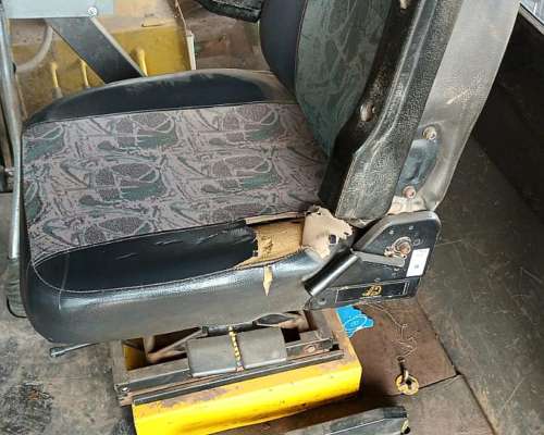 Tractor Pauny EVO 710 I.e., Duales 30, Mod 2015, 5000 Hs
