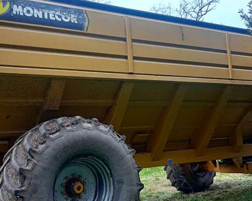 Tolva Montecor de 37.000 Litros con Balanza