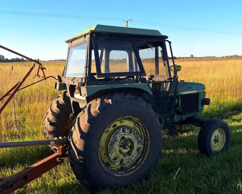 Tractor John Deere 2850