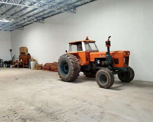 Tractor Fiat 900 e -