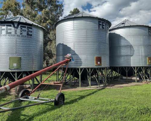 Silos Aéreos de 75tt muy Buenos con Arreador.